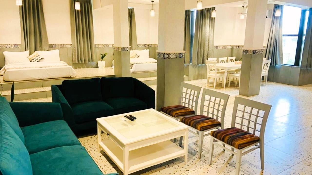 Nest Beacon Resort Daman Exterior foto
